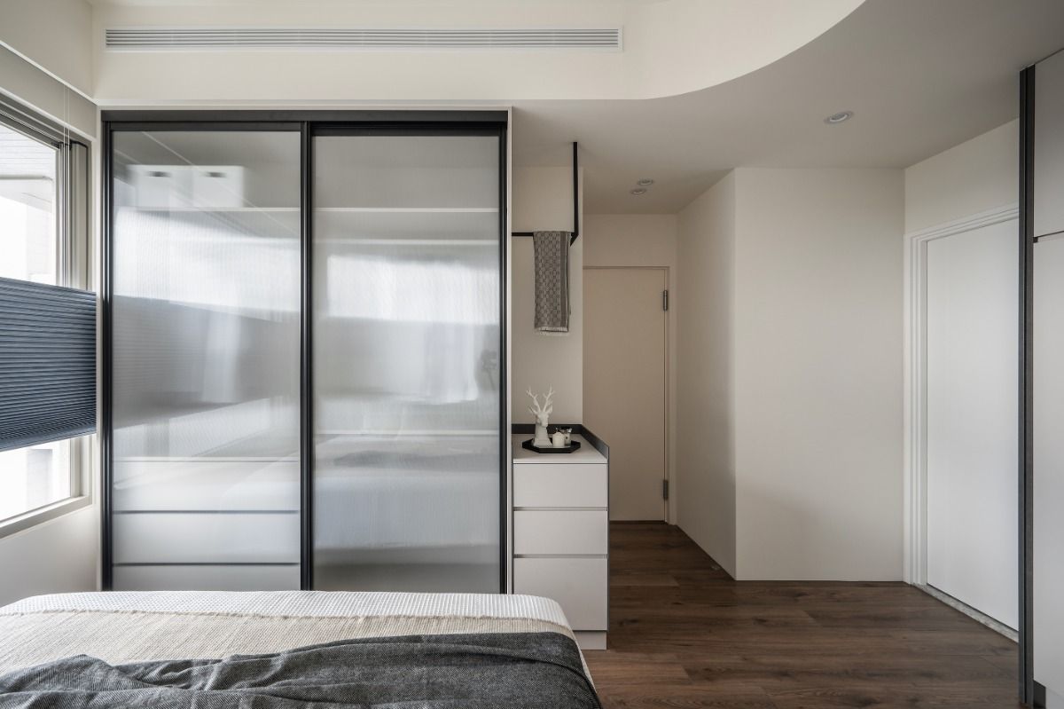 Puerta corredera de vidrio con perfil de aluminio